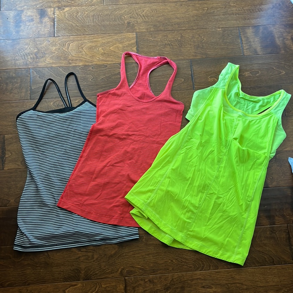 Lululemon workout tank tops (lot of three) size XS-S